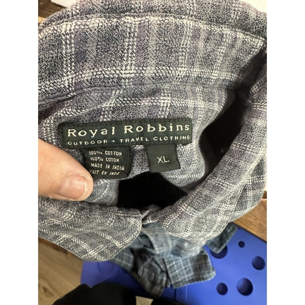 Royal Robbins Plaid‎ Flannel Button Up Shirt Men XL Gray Blue Outdoor - Picture 9 of 10